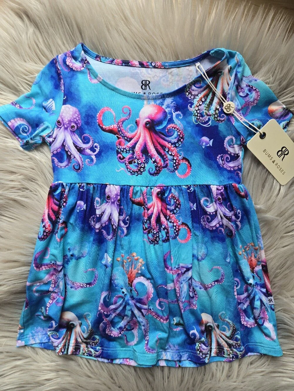 Bums & Roses Octopus Print Top with Lilac Shorts